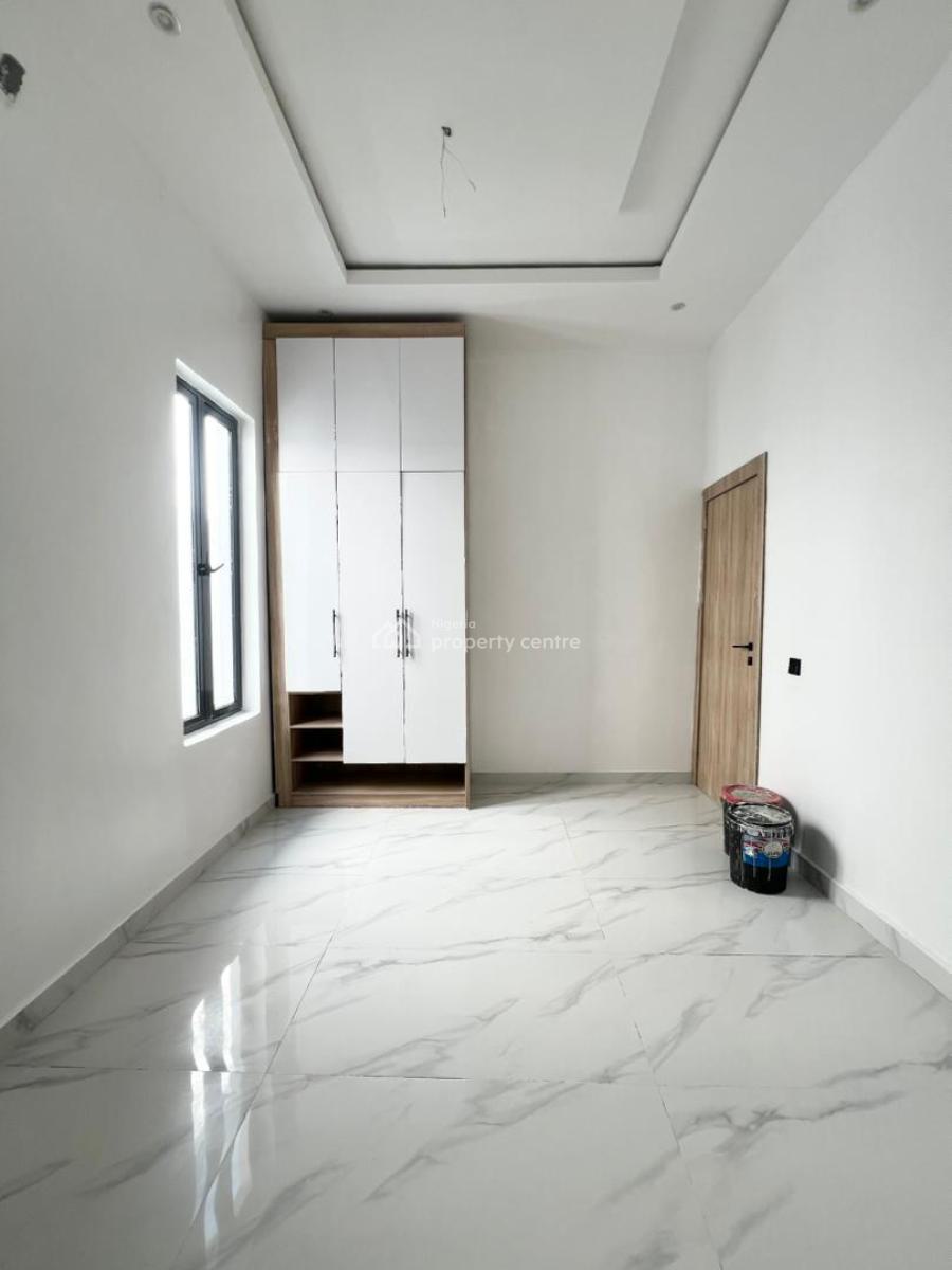 5 Bedrooms Fully-detached Duplex with Bq, Ajah, Lagos, Detached Duplex for Sale