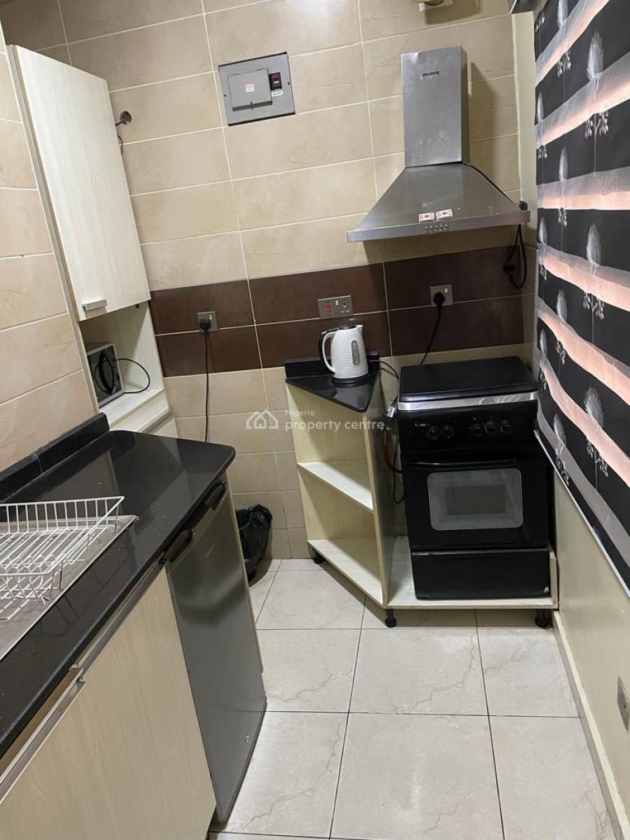 Studio, Surulere, Lagos, Self Contain (single Rooms) Short Let