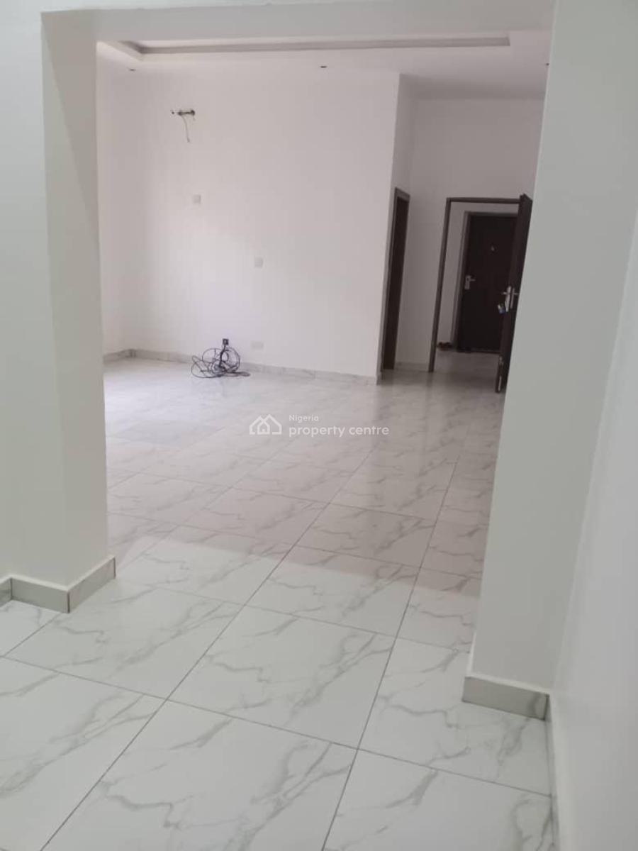 Nice Two Bedroom Flat, Lekki Phase 1, Lekki, Lagos, Flat / Apartment for Rent