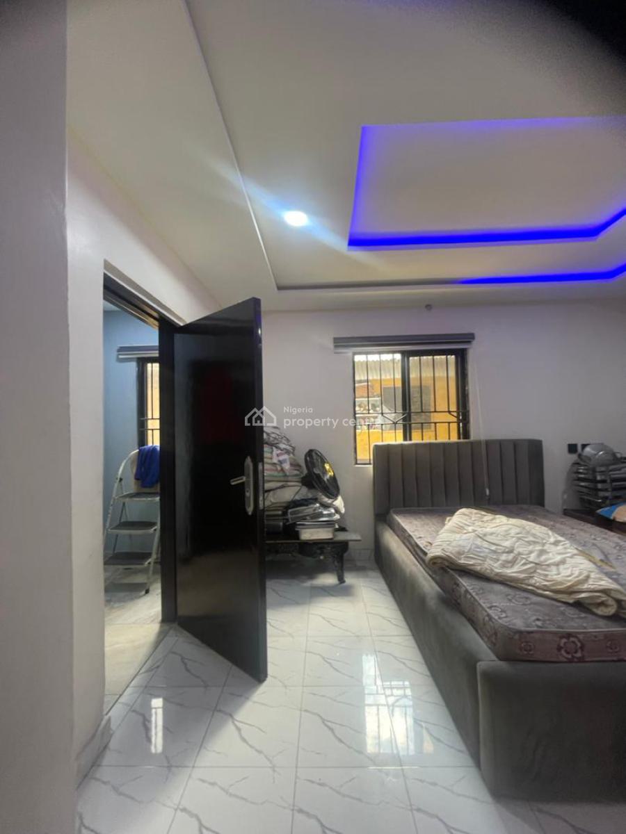 American Standard Pop 3 Bedroom Bungalow with 1 Bedroom Flat, Road 18 Agip Housing Estate, Rumueme, Port Harcourt, Rivers, Detached Bungalow for Sale