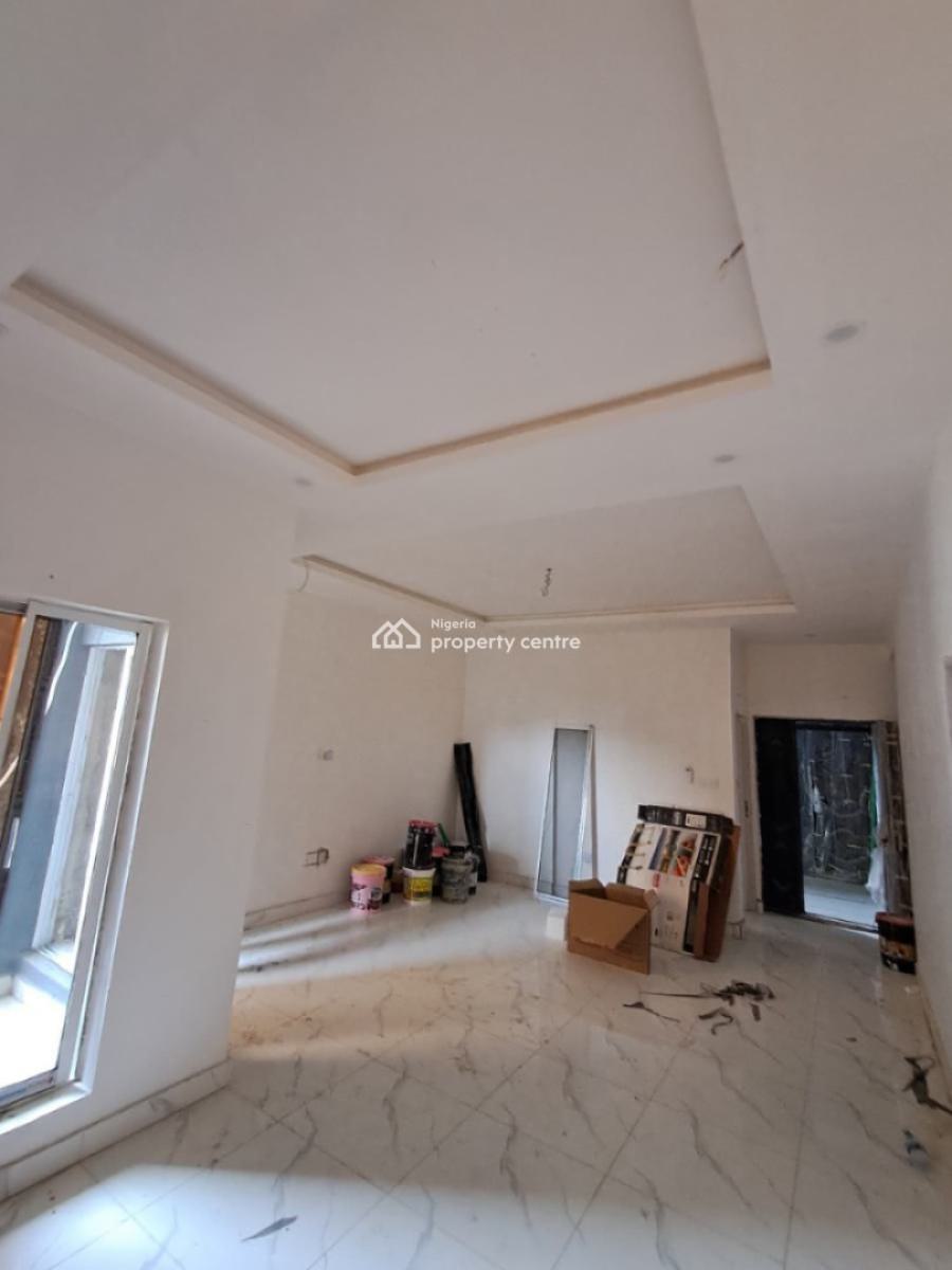 Luxury 2 Bedroom Duplex with Bq, Ologolo, Lekki, Lagos, Terraced Duplex for Rent