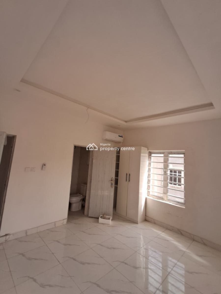 Luxury 2 Bedroom Duplex with Bq, Ologolo, Lekki, Lagos, Terraced Duplex for Rent
