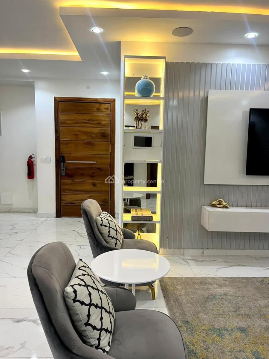 Luxury 2 Bedroom Apartment with Pool, Gym & Views, Periwinkle Estate, Lekki Phase 1, Lekki, Lagos, Flat / Apartment Short Let