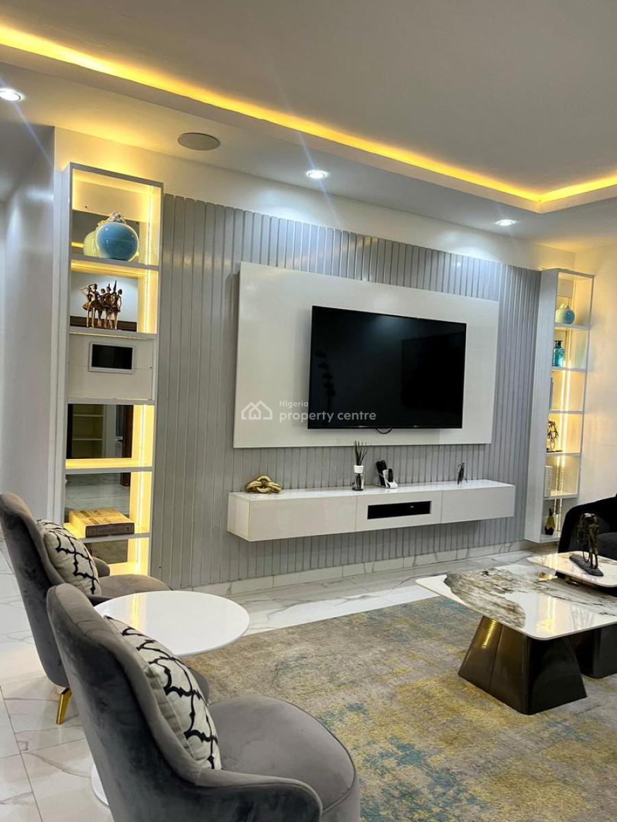 Luxury 2 Bedroom Apartment with Pool, Gym & Views, Periwinkle Estate, Lekki Phase 1, Lekki, Lagos, Flat / Apartment Short Let