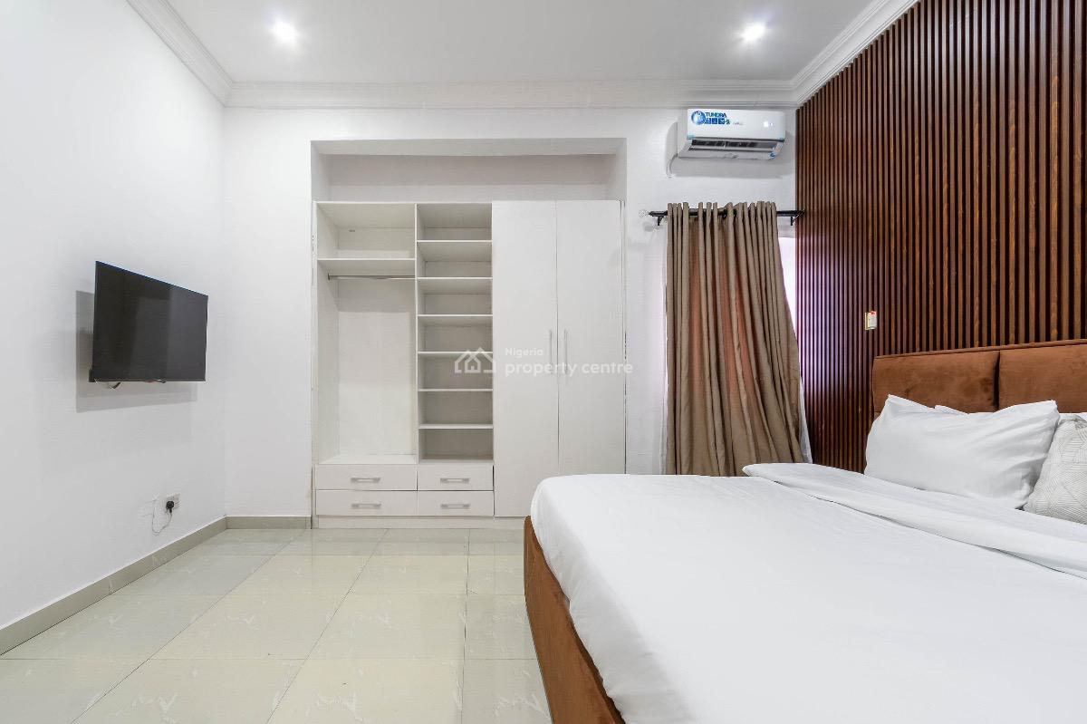 Brand New 2 Bedroom with Ps5, 24/7 Electricity, Netflix, Prime, Dstv, Lekki Phase 1, Lekki, Lagos, Flat / Apartment Short Let
