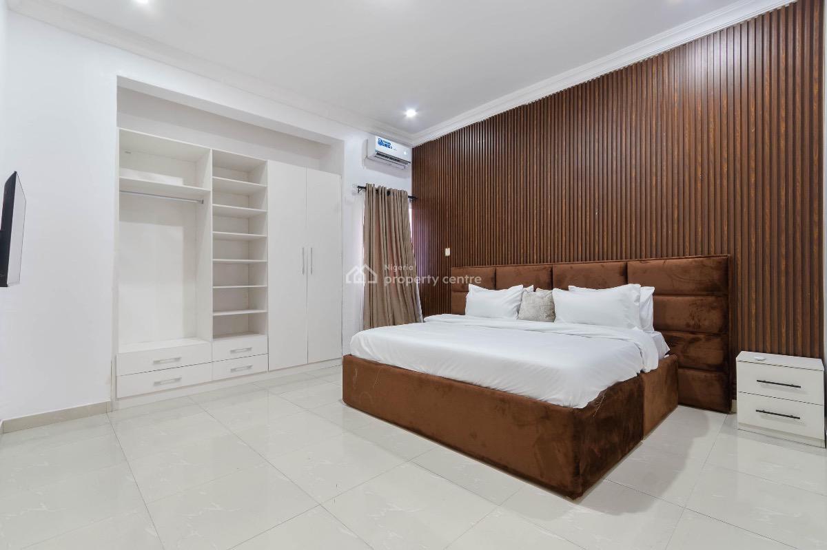 Brand New 2 Bedroom with Ps5, 24/7 Electricity, Netflix, Prime, Dstv, Lekki Phase 1, Lekki, Lagos, Flat / Apartment Short Let