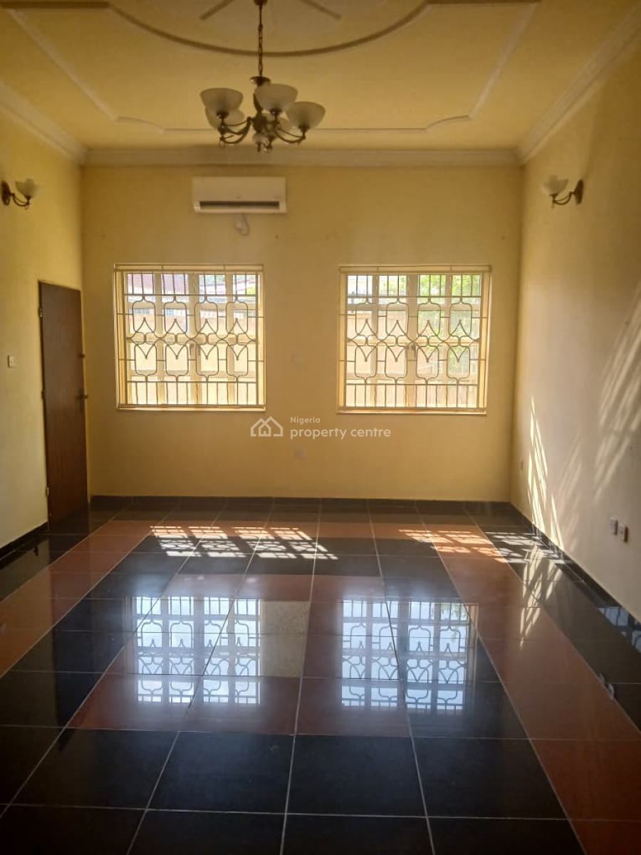 a 3 Bedroom Flat with Bq, Swimming Pool, Ac and Generator, Maitama District, Abuja, Flat / Apartment for Rent