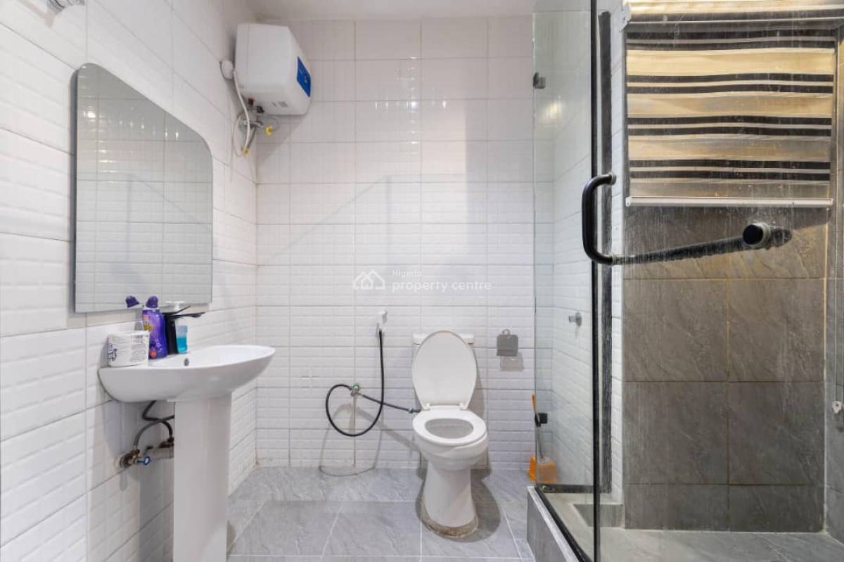 3 Bedroom Duplex with Snooker, Ps5 , Football Pitch️, Bathtub, Lekki Phase 1, Lekki, Lagos, Flat / Apartment Short Let