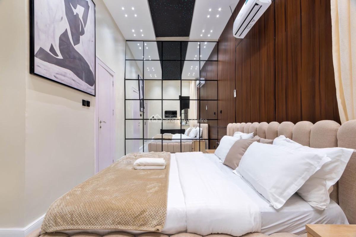 Our New 2 Bedroom Maisonette with 2 Sitting Rooms Ps5 and Snooker, Lekki Phase 1, Lekki, Lagos, Flat / Apartment Short Let