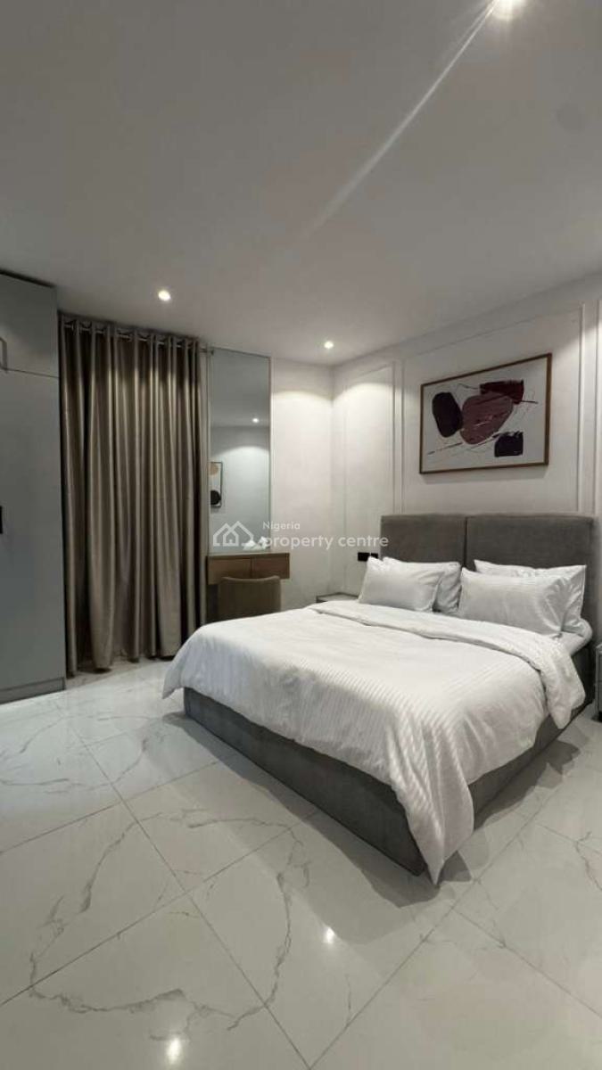 Luxury 2 Bedroom Apartment with All Round Balconies, Pool and Gym, Lekki Phase 1, Lekki, Lagos, House Short Let