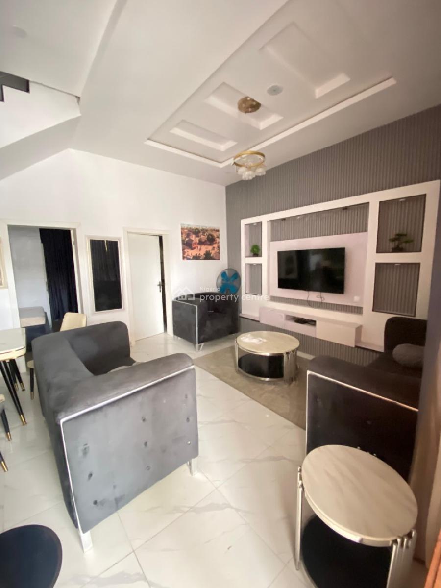 Well-maintained Spacious 3-bedroom Terrace Duplex, Ikota, Lekki, Lagos, Terraced Duplex for Rent