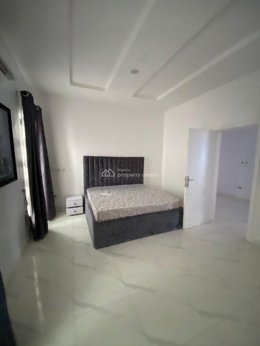 Well-maintained Spacious 3-bedroom Terrace Duplex, Ikota, Lekki, Lagos, Terraced Duplex for Rent