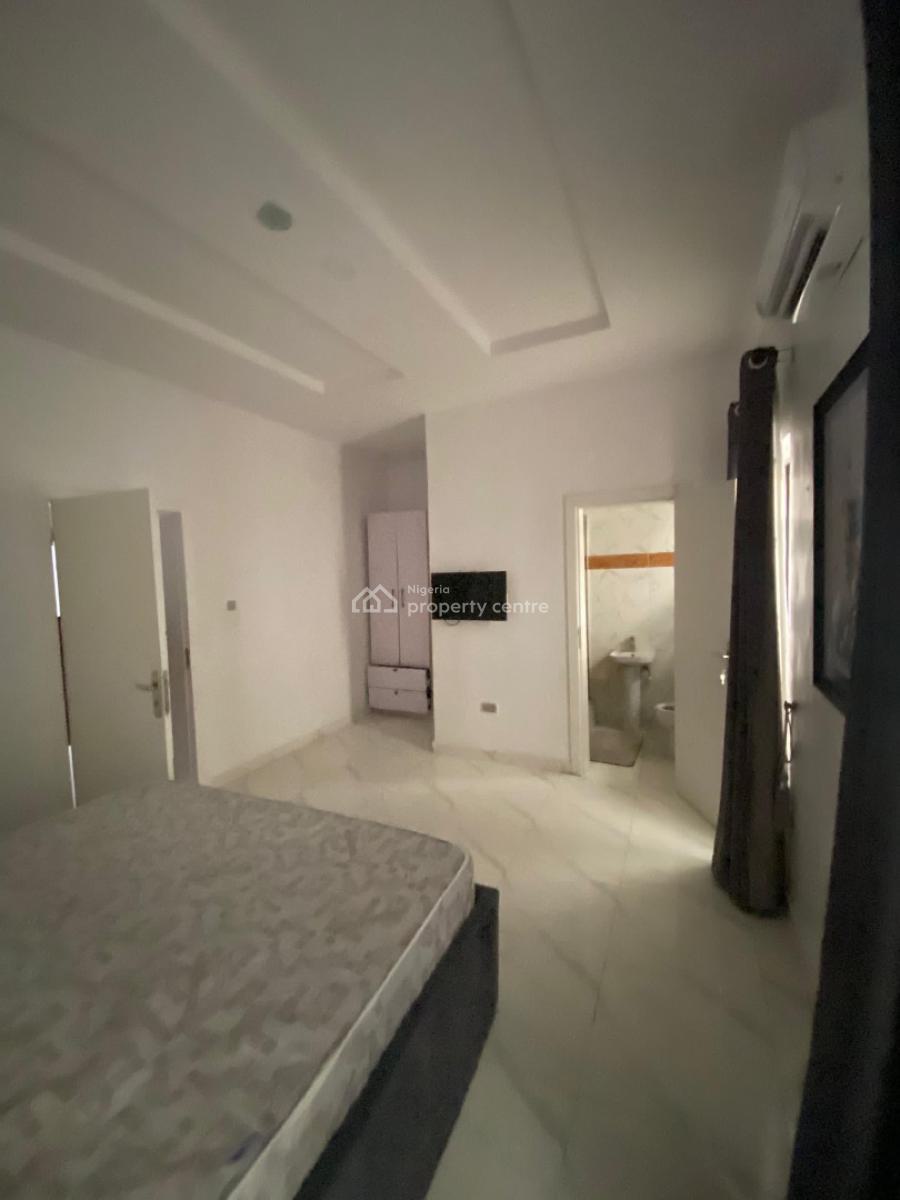 Well-maintained Spacious 3-bedroom Terrace Duplex, Ikota, Lekki, Lagos, Terraced Duplex for Rent