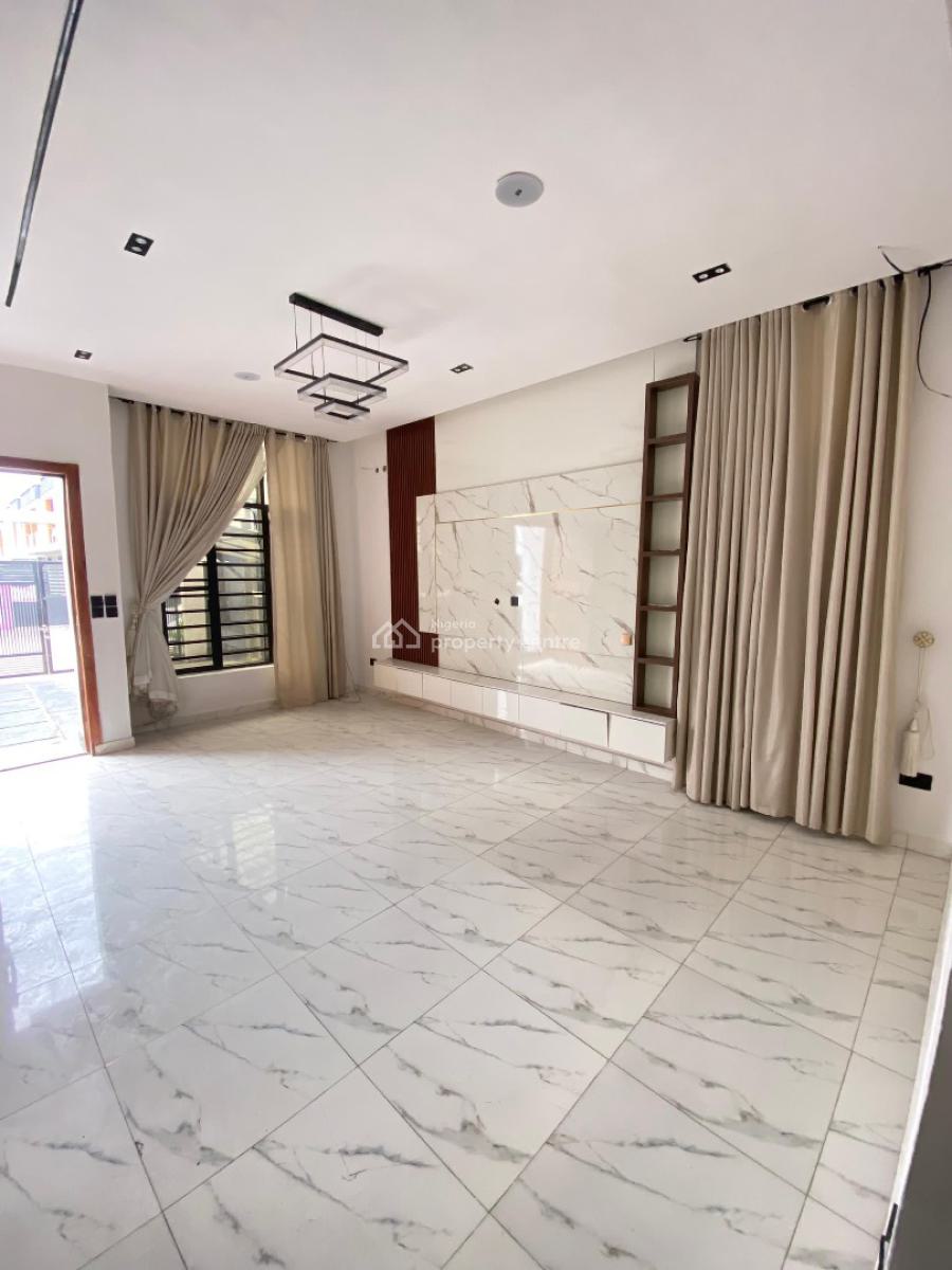 Modern 4-bedroom Semi-detached Duplex with Bq, Ikota, Lekki, Lagos, Semi-detached Duplex for Rent