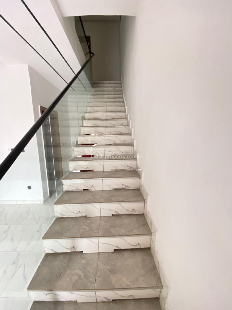Modern 4-bedroom Semi-detached Duplex with Bq, Ikota, Lekki, Lagos, Semi-detached Duplex for Rent