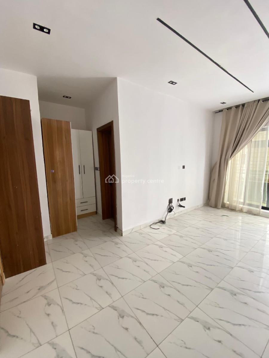 Modern 4-bedroom Semi-detached Duplex with Bq, Ikota, Lekki, Lagos, Semi-detached Duplex for Rent