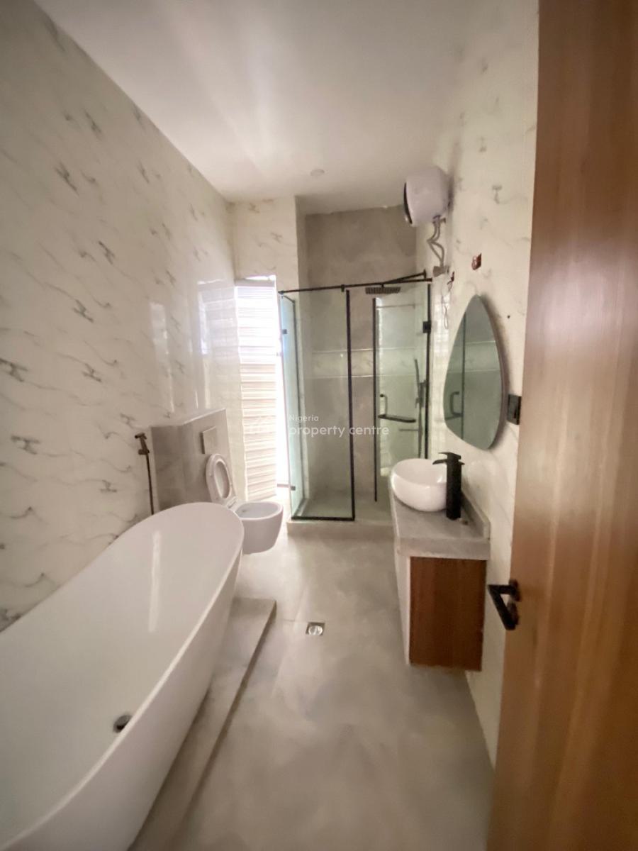 Modern 4-bedroom Semi-detached Duplex with Bq, Ikota, Lekki, Lagos, Semi-detached Duplex for Rent