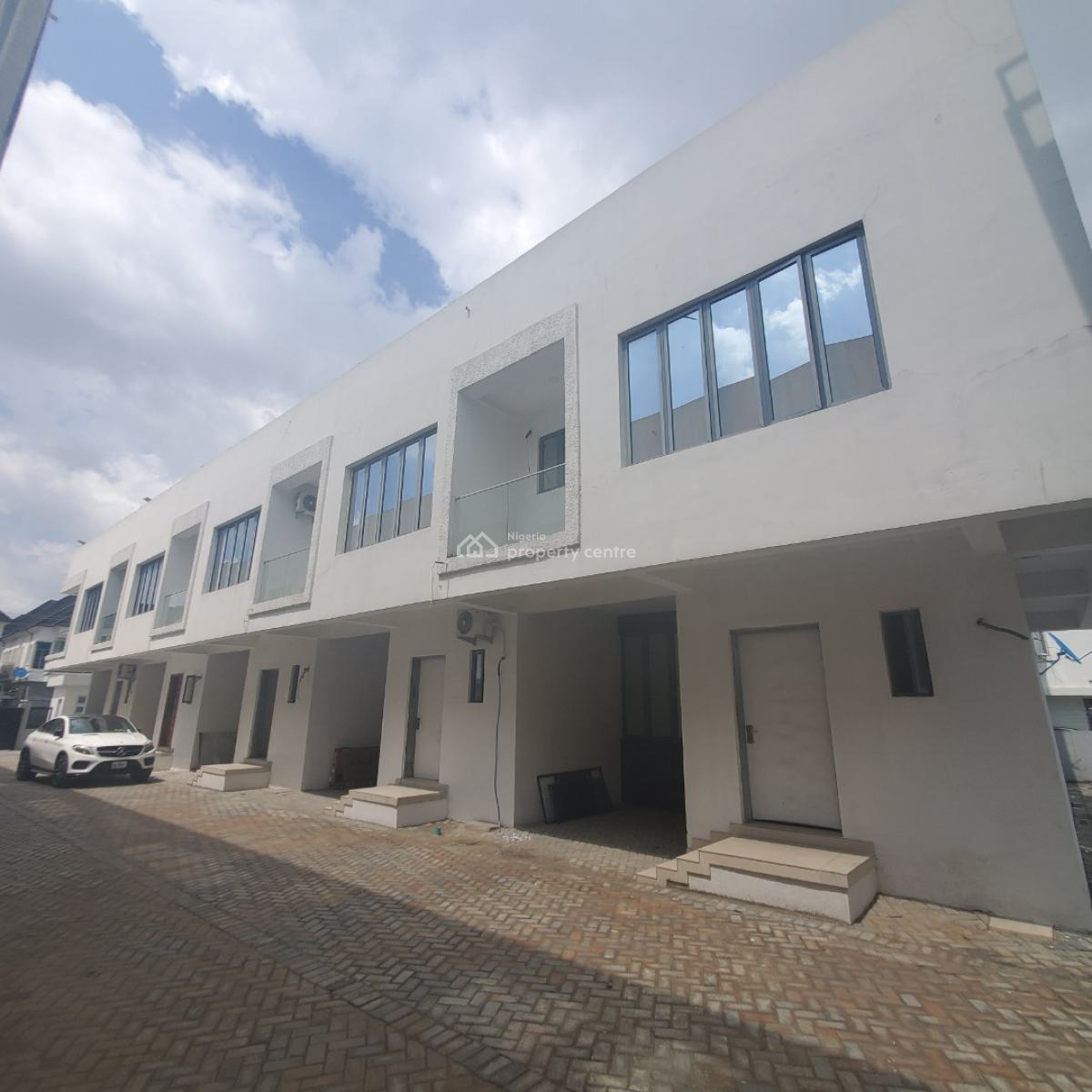 Beautiful 3 Bedroom Terrace Duplex Within a Secured Estate, Chevron, Lekki, Lagos, House for Sale