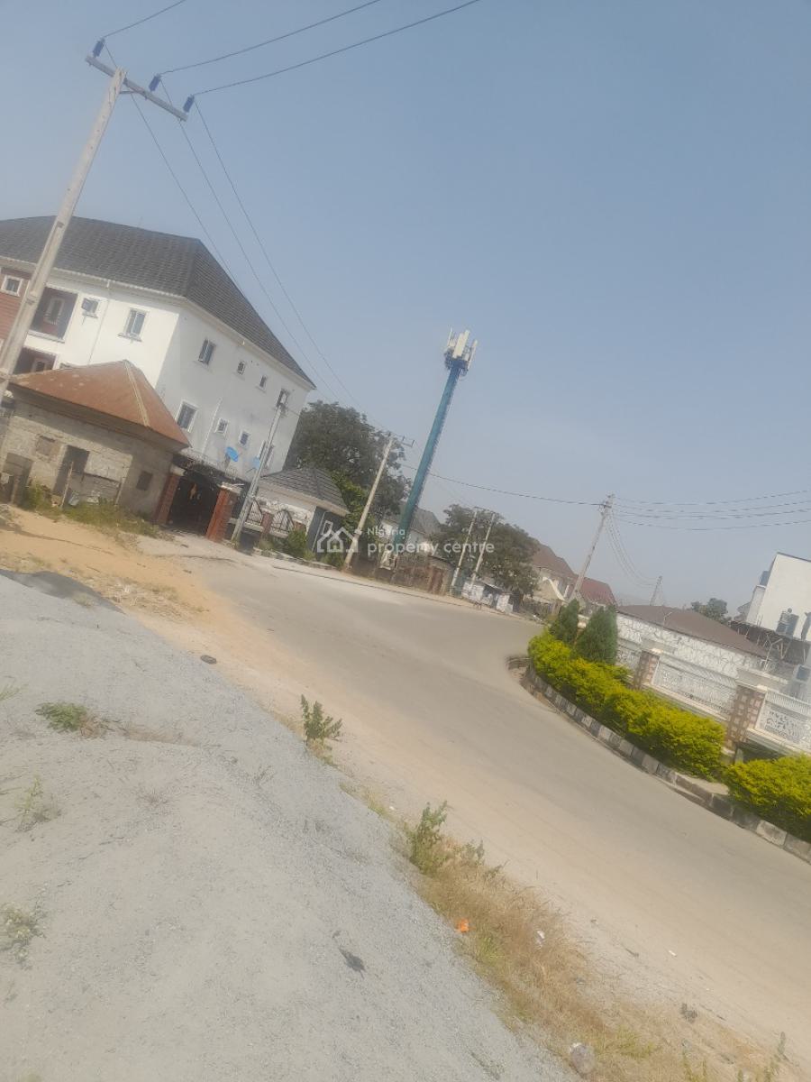 Liveable and Buildable Land of 600sqm on a Tarred Road, Fo1 Layout, Kubwa, Abuja, Residential Land for Sale