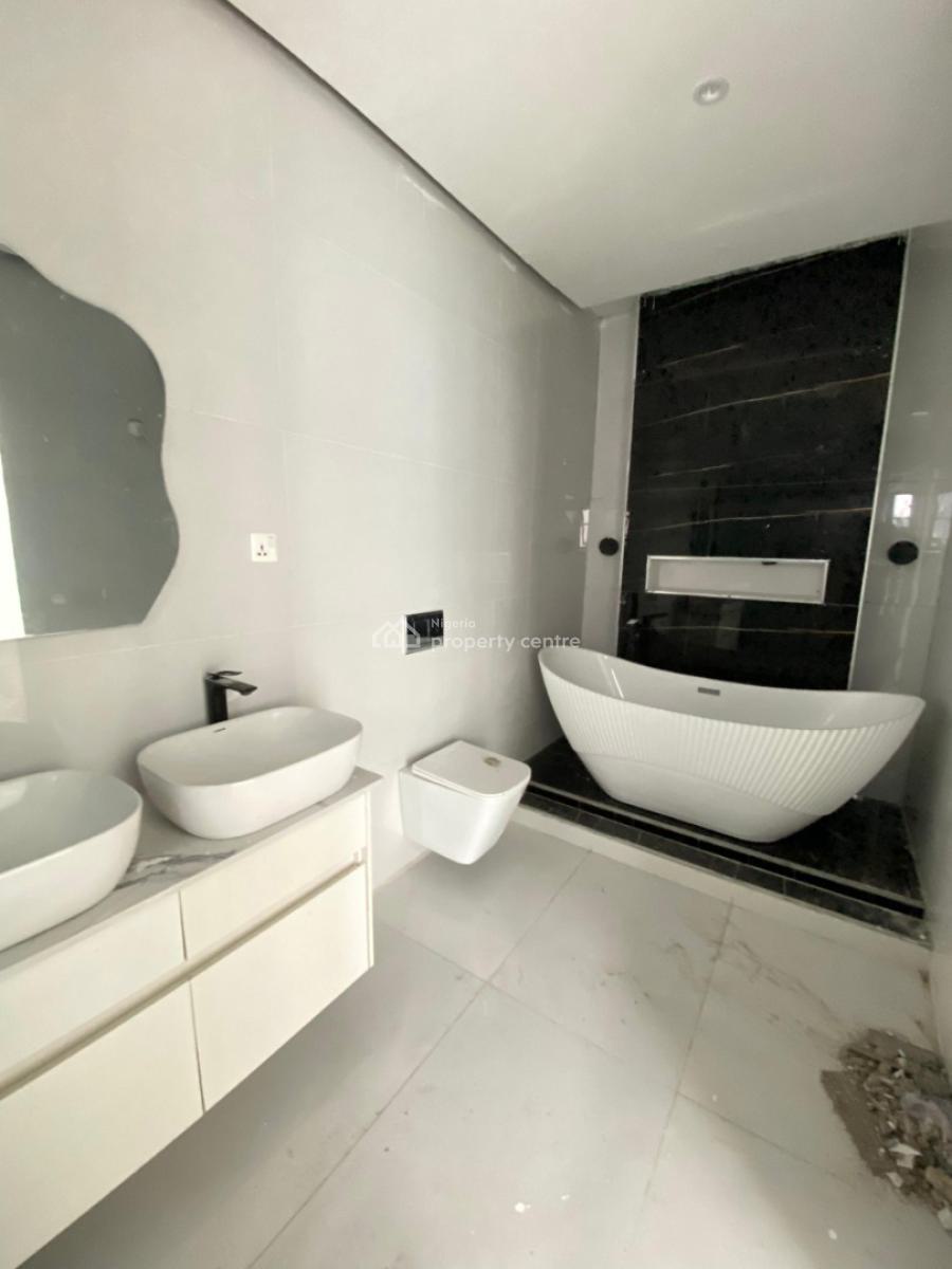 a Beautiful Well Spaced Luxury Penthouse, Elegushi, Ikate, Lekki, Lagos, Flat / Apartment for Sale