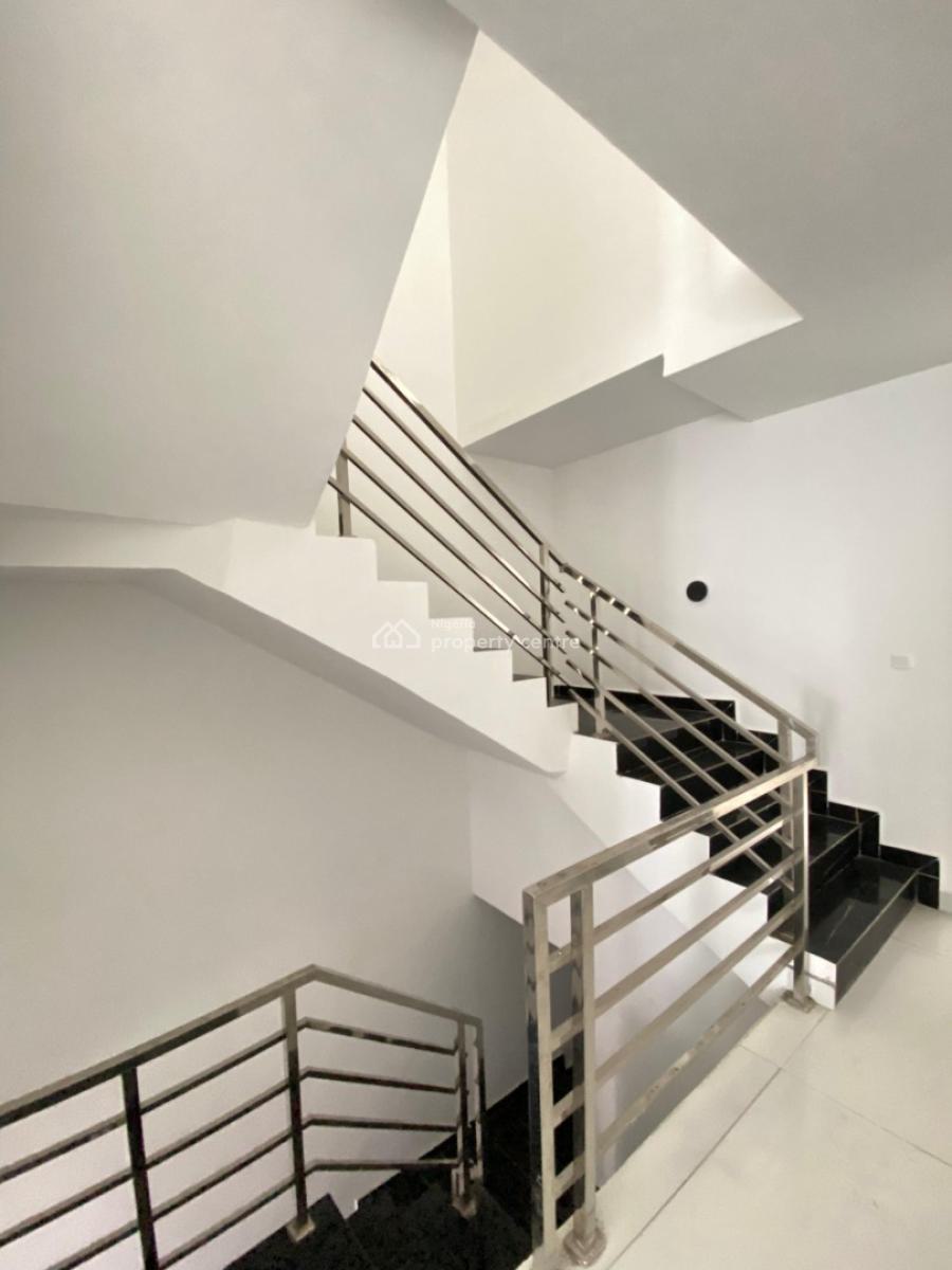 a Beautiful Well Spaced Luxury Penthouse, Elegushi, Ikate, Lekki, Lagos, Flat / Apartment for Sale