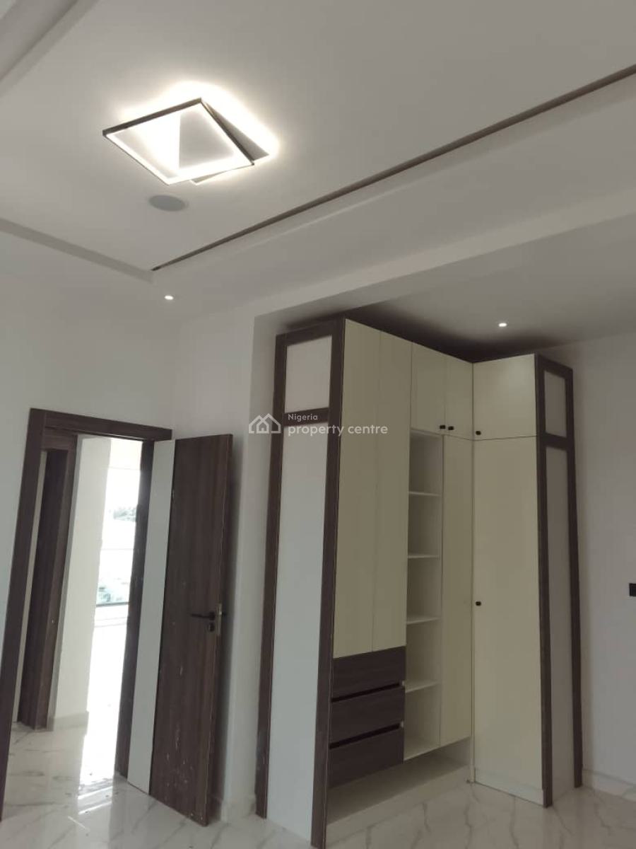Newly Built & Fully Serviced 3 Bedroom Apartments, Off Fola Osibo, Lekki Phase 1, Lekki, Lagos, Flat / Apartment for Sale