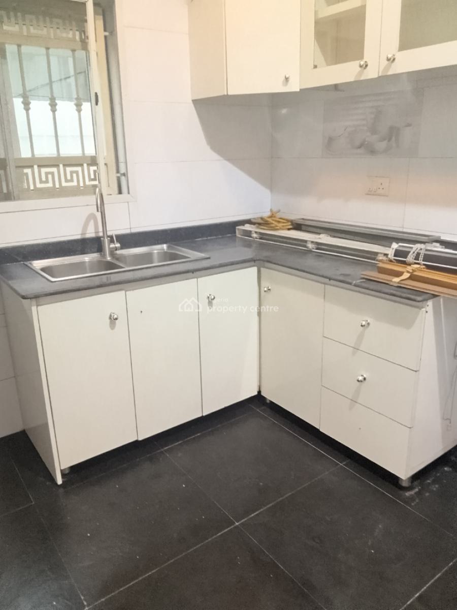 American Standard 2 Bedrooms Terraced Duplex with 24 Hours Light, Shell Cooperative Estate, Off G U Akeh Road, Eneka Eliozu Link Road, Eneka, Port Harcourt, Rivers, House for Rent