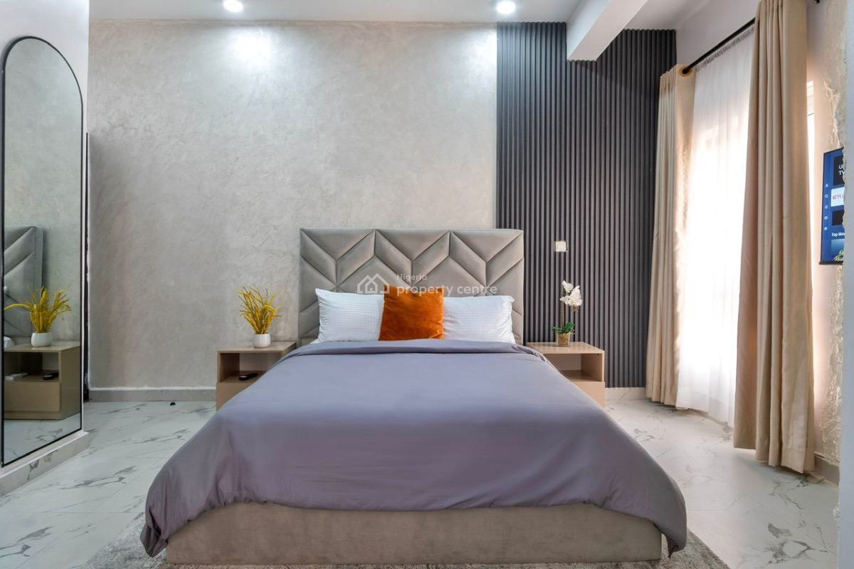 2 Bedroom Apartment with Football Table, Swimming Pool, Lekki Phase 1, Lekki, Lagos, Flat / Apartment Short Let