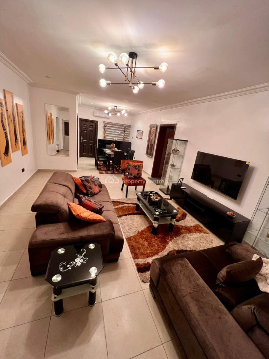 African Contemporary 2 Bedroom Apartment, Freedom Way, Lekki Phase 1, Lekki, Lagos, Flat / Apartment Short Let