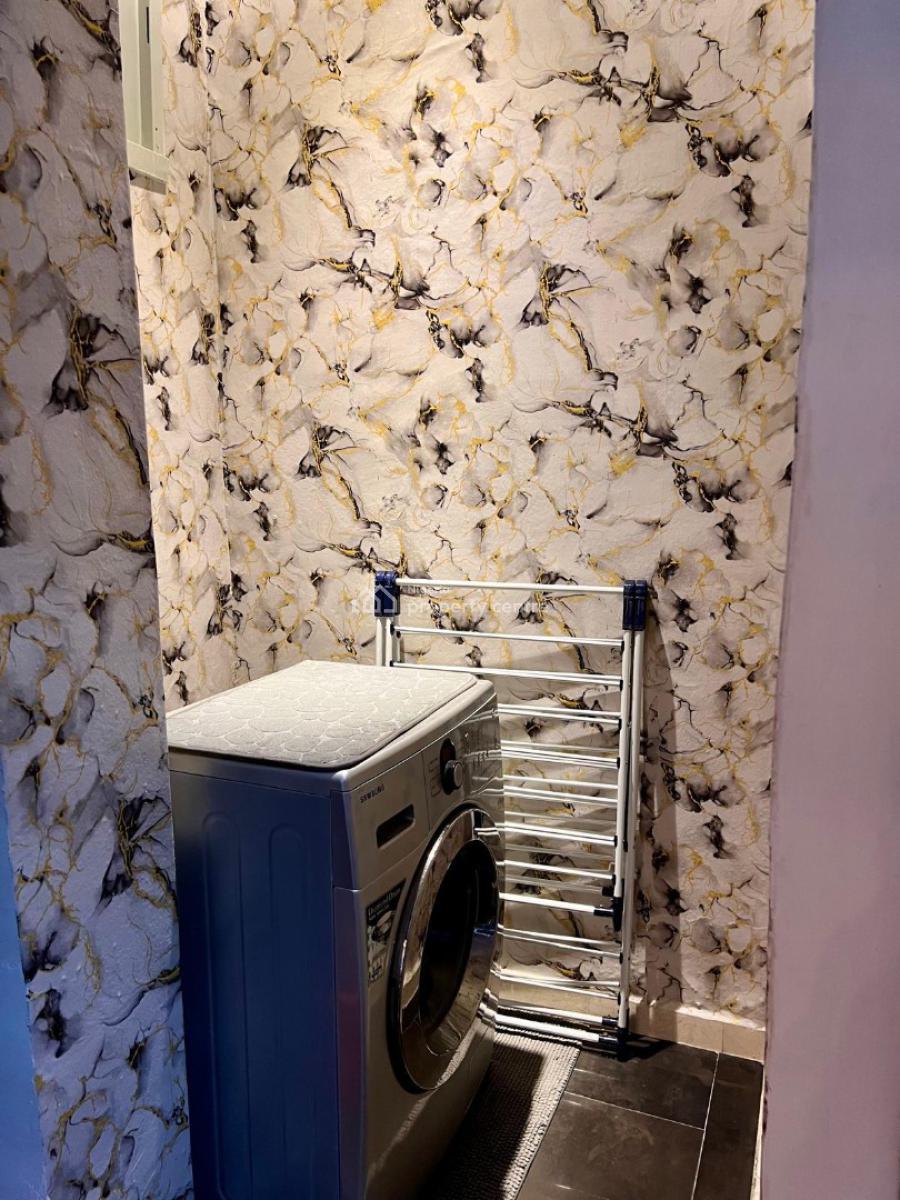 African Contemporary 2 Bedroom Apartment, Freedom Way, Lekki Phase 1, Lekki, Lagos, Flat / Apartment Short Let