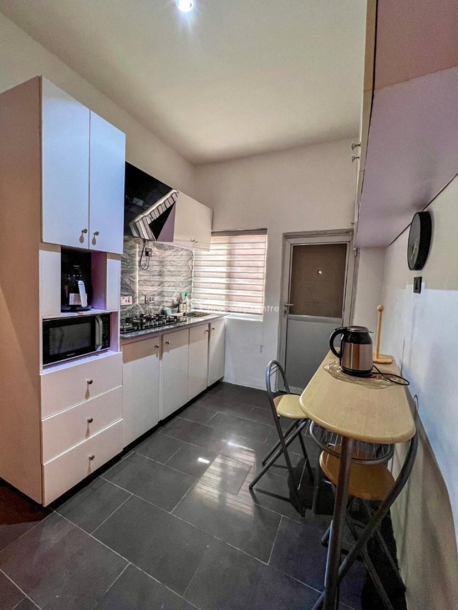 African Contemporary 2 Bedroom Apartment, Freedom Way, Lekki Phase 1, Lekki, Lagos, Flat / Apartment Short Let