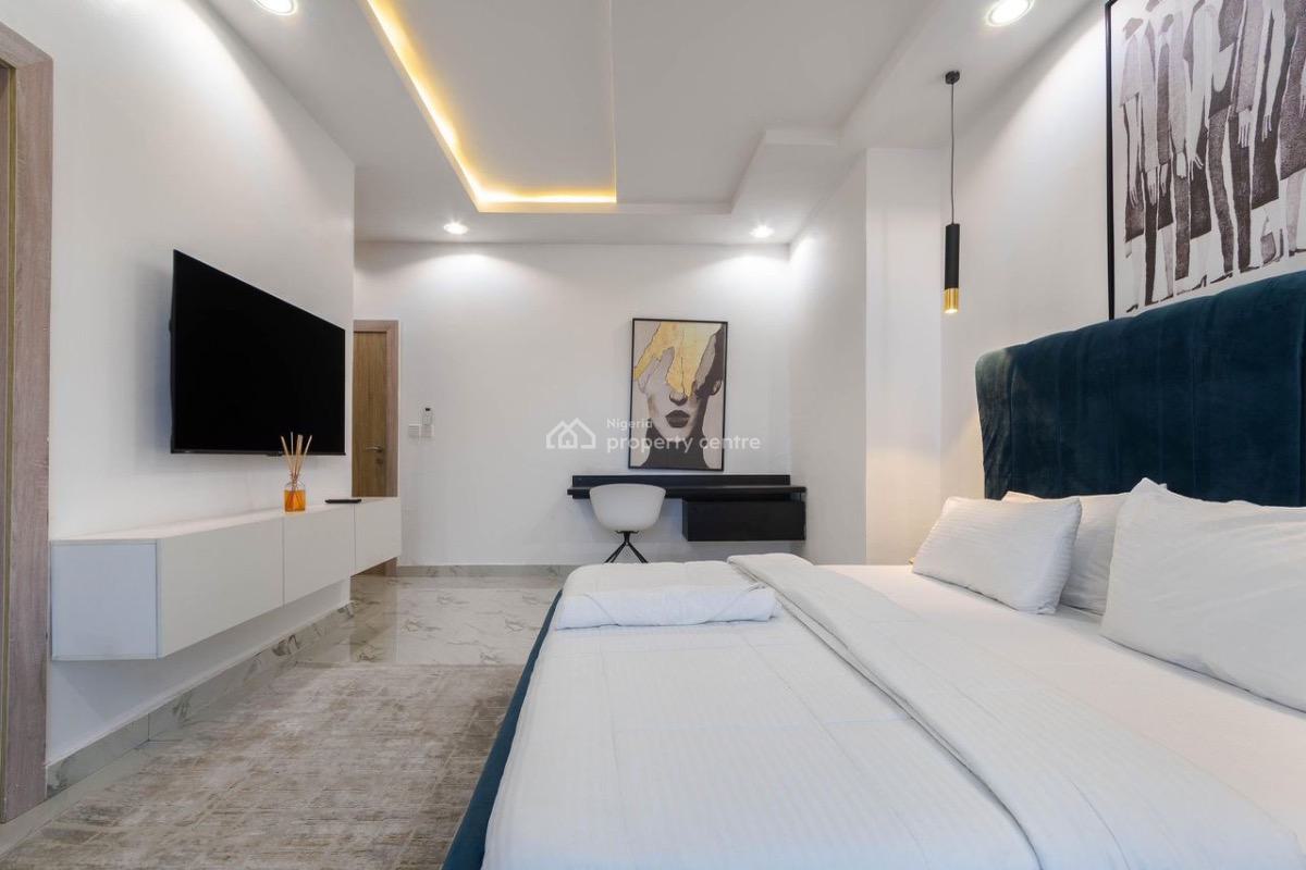 You Will Love Our Stunning 2 Bedroom Apartment with Swimming Pool, Gym, Ikoyi, Lagos, Flat / Apartment Short Let