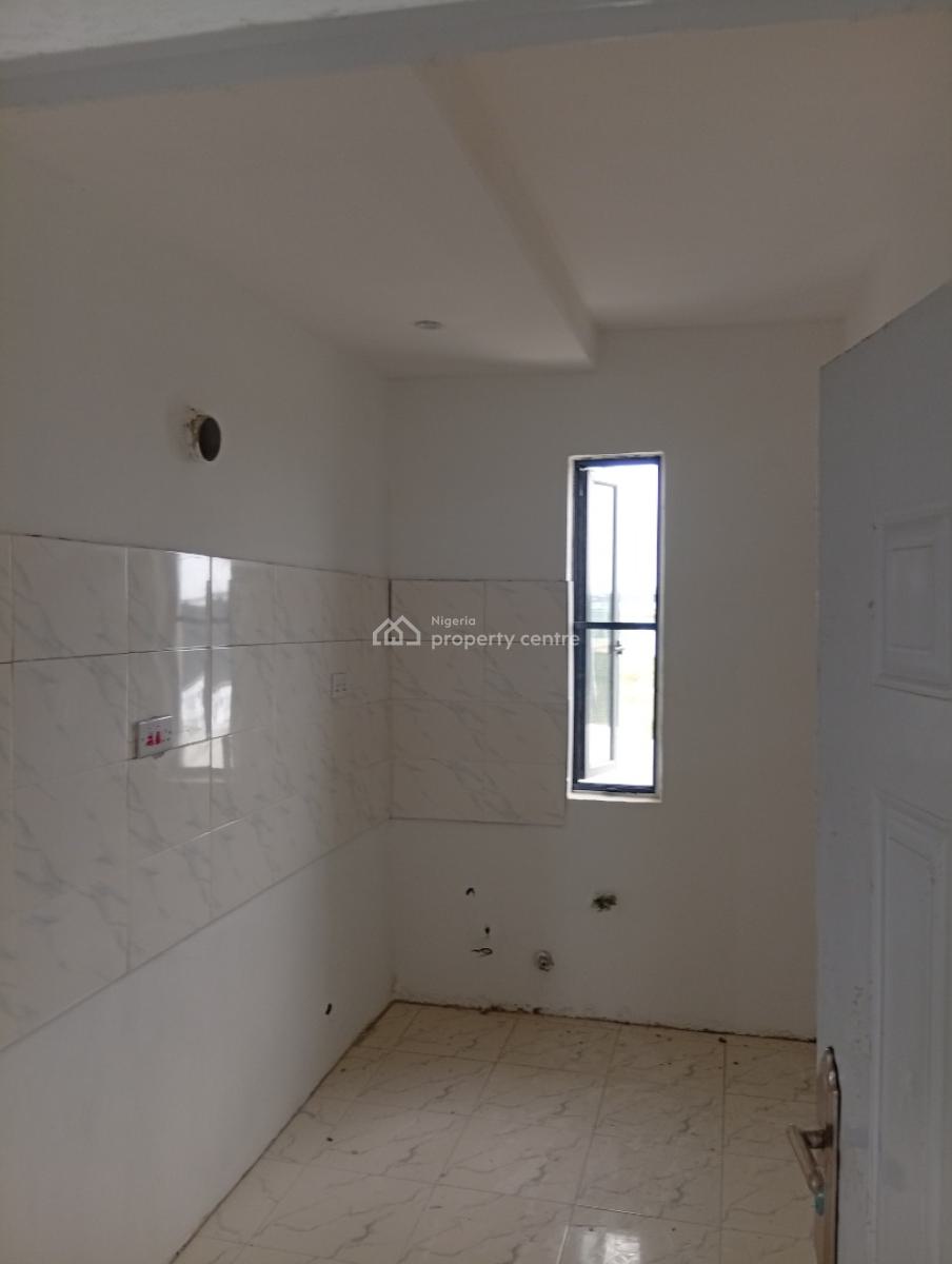 Newly Built 3 Bedrooms Flat with Modern Finishing, Chevron Alternative Drive Road, Murphy Osuala, Lekki, Lagos, House for Sale
