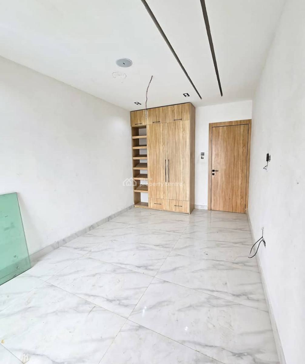 Exquisite 2 Bedroom Apartment with Bq, Freedom Way Lekki, Lekki, Lagos, House for Sale