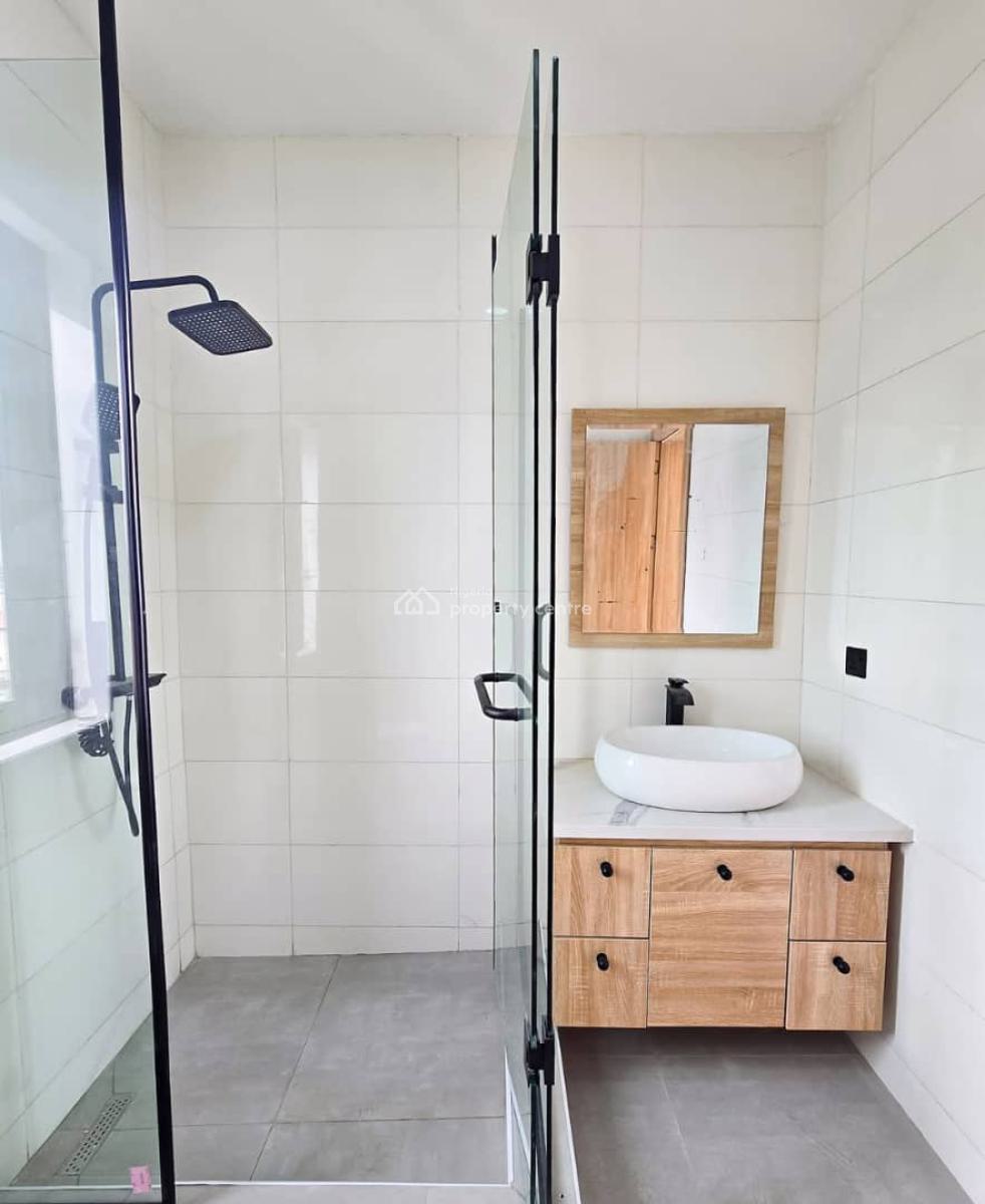 Exquisite 2 Bedroom Apartment with Bq, Freedom Way Lekki, Lekki, Lagos, House for Sale