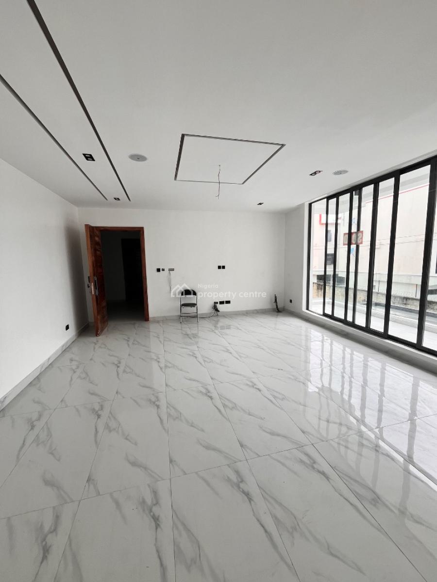 Luxury 2-bedroom Apartment with Elevator, Pool & Gym, Ikate, Lekki, Lagos, Flat / Apartment for Sale