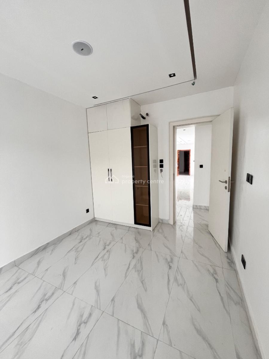 Luxury 2-bedroom Apartment with Elevator, Pool & Gym, Ikate, Lekki, Lagos, Flat / Apartment for Sale