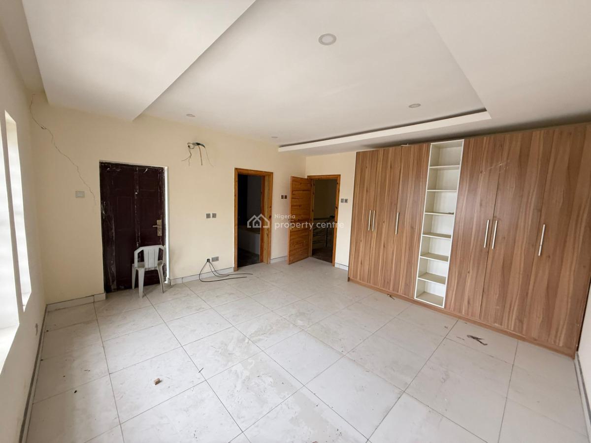 Newly Built 4 Bedrooms Terrace Duplex Self Compound, New Road, Lekki, Lagos, Terraced Duplex for Sale