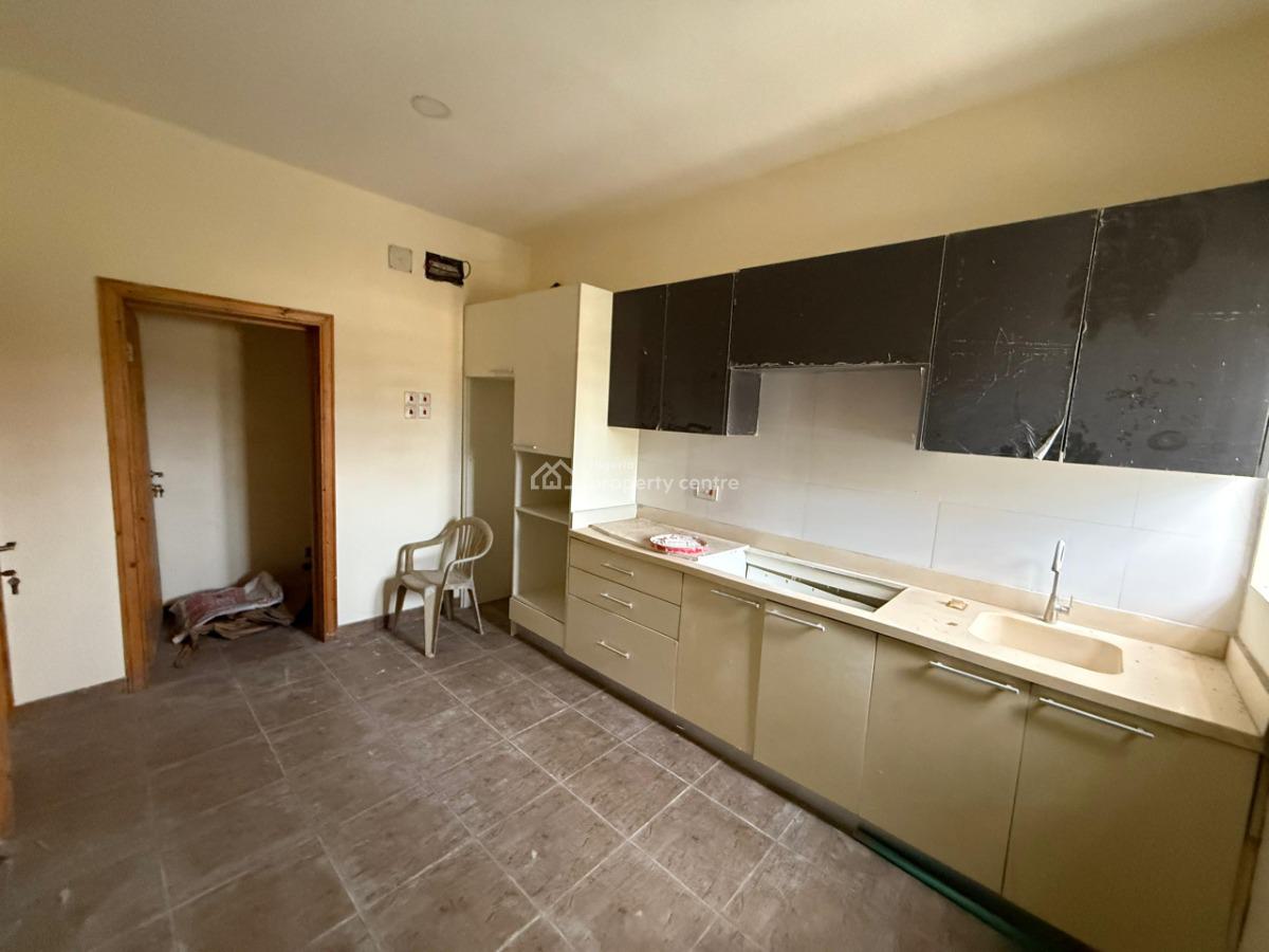 Newly Built 4 Bedrooms Terrace Duplex Self Compound, New Road, Lekki, Lagos, Terraced Duplex for Sale