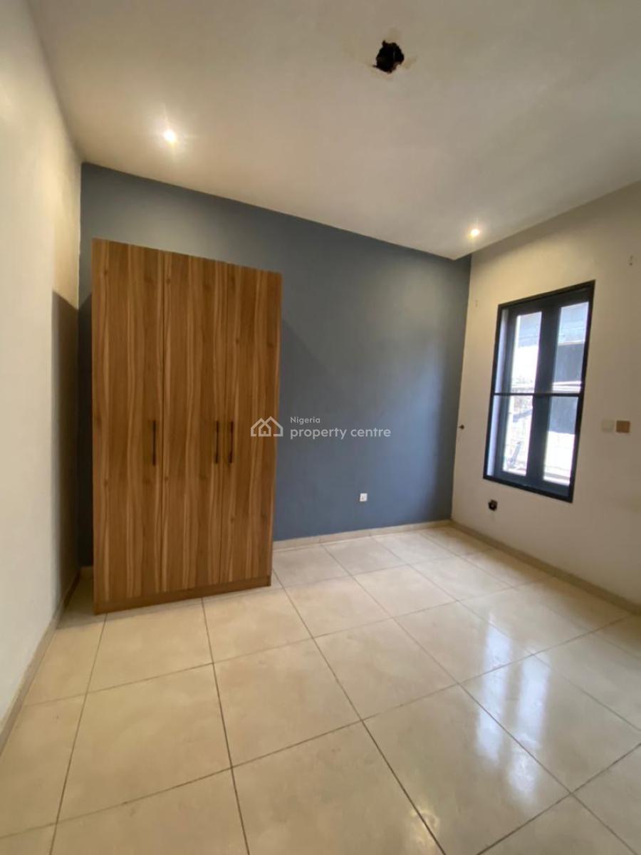 4 Bedroom Terrace Duplex with Bq, Osapa, Lekki, Lagos, Terraced Duplex for Rent
