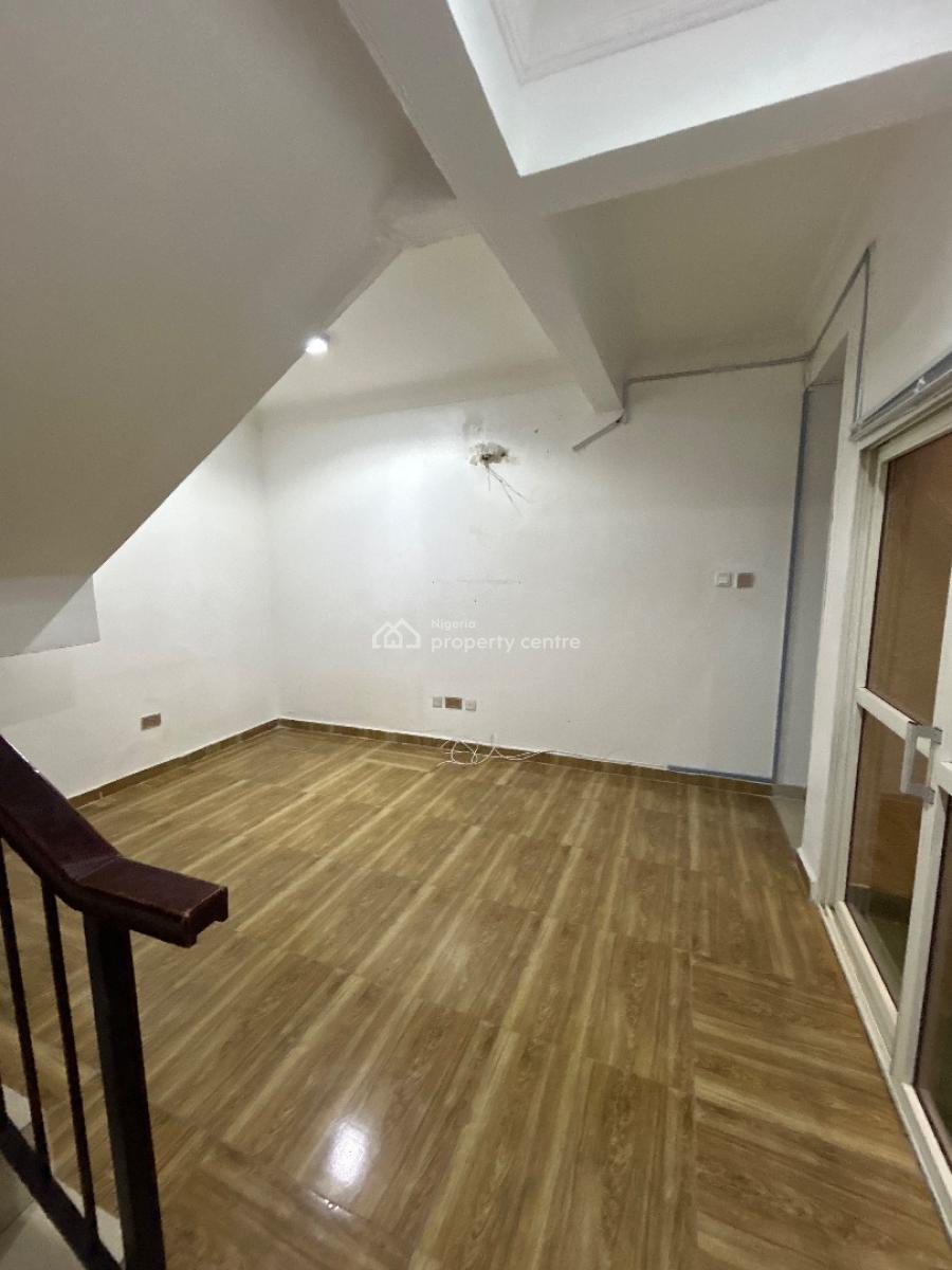 Very Spacious 5 Bedroom Terrace Duplex, Boudillion Court Estate, Lekki, Lagos, Terraced Duplex for Sale