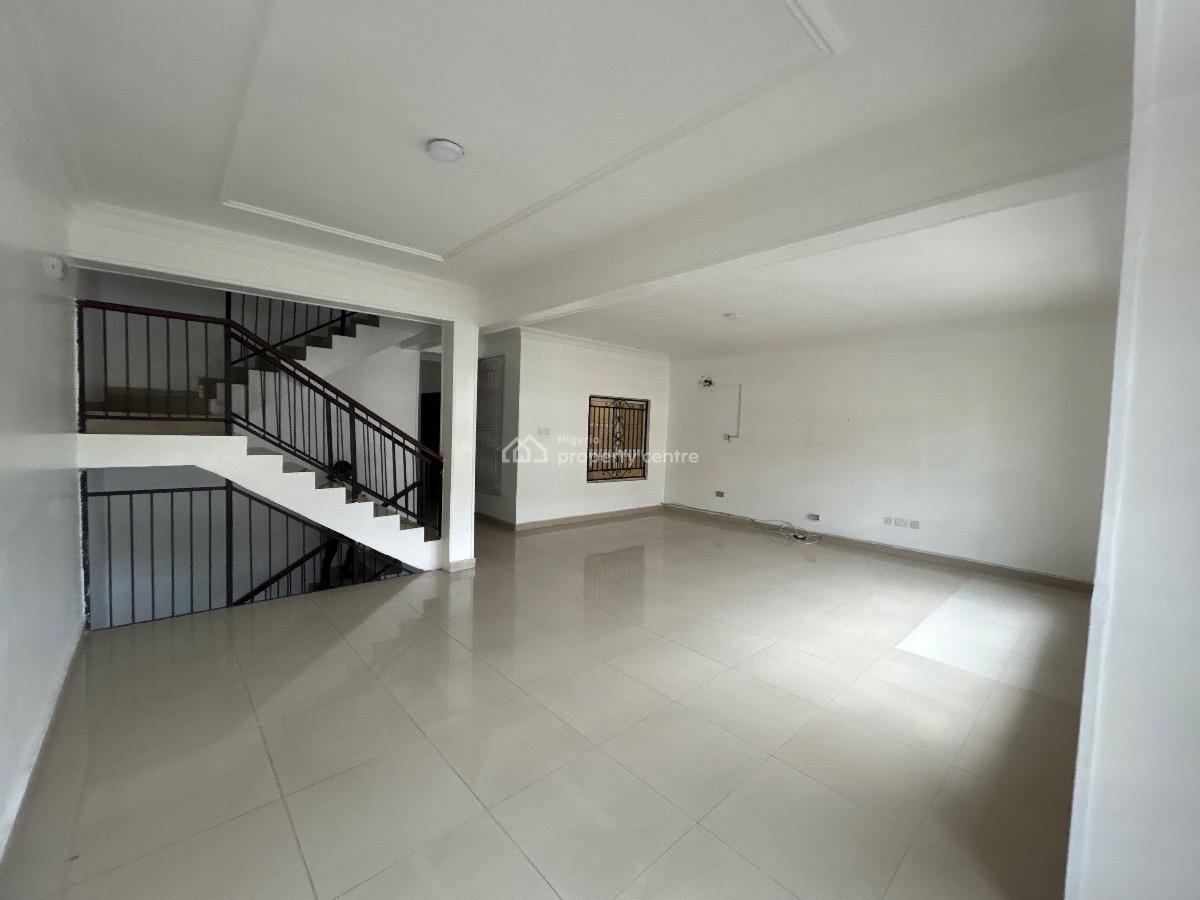Very Spacious 5 Bedroom Terrace Duplex, Boudillion Court Estate, Lekki, Lagos, Terraced Duplex for Sale