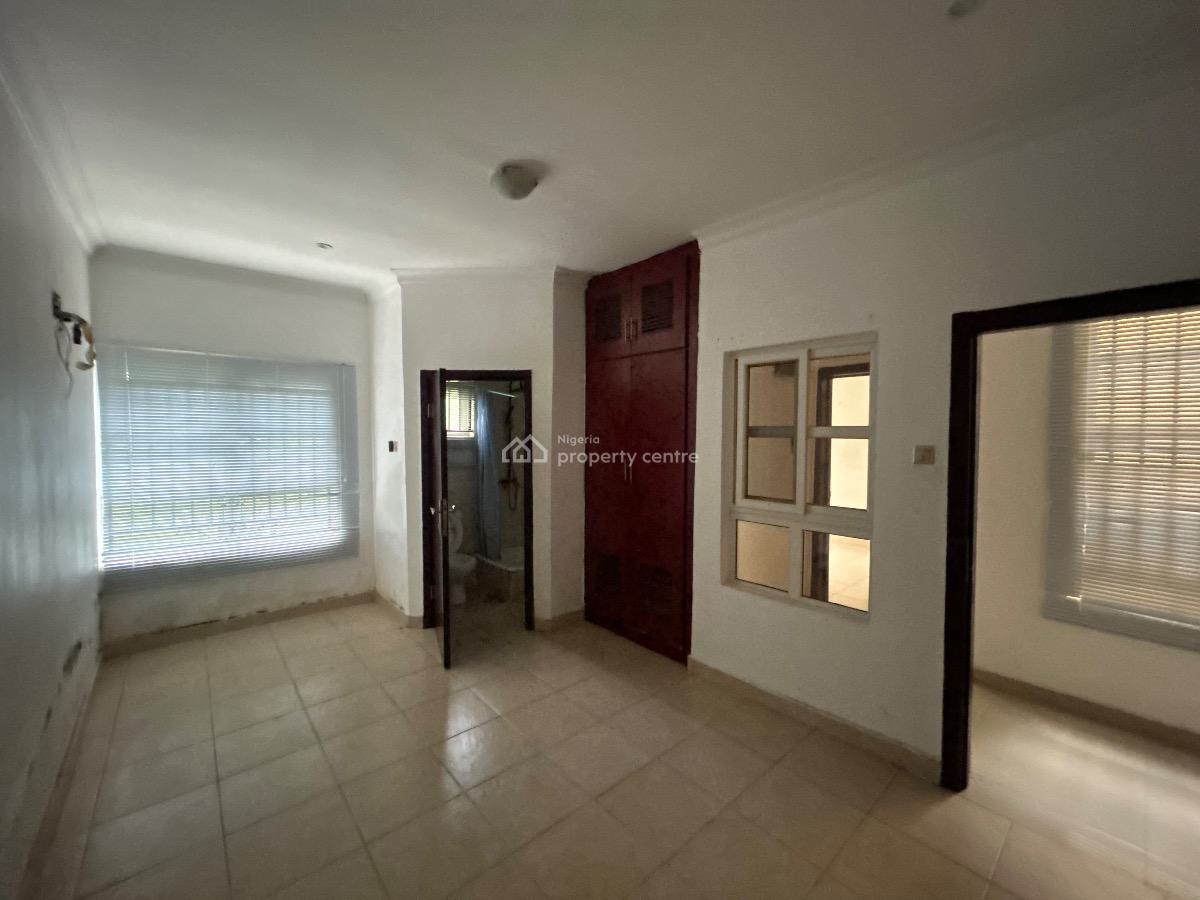 Very Spacious 5 Bedroom Terrace Duplex, Boudillion Court Estate, Lekki, Lagos, Terraced Duplex for Sale