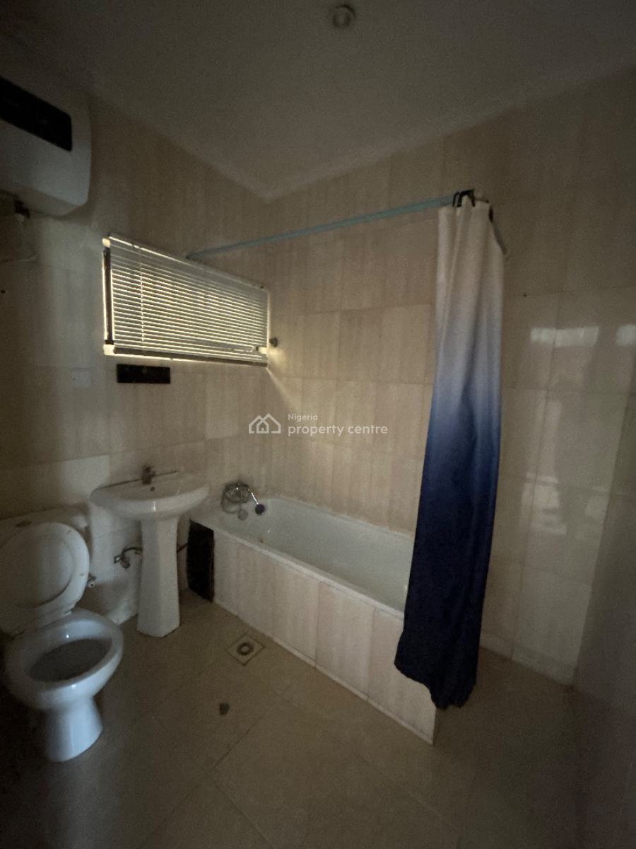 Very Spacious 5 Bedroom Terrace Duplex, Boudillion Court Estate, Lekki, Lagos, Terraced Duplex for Sale