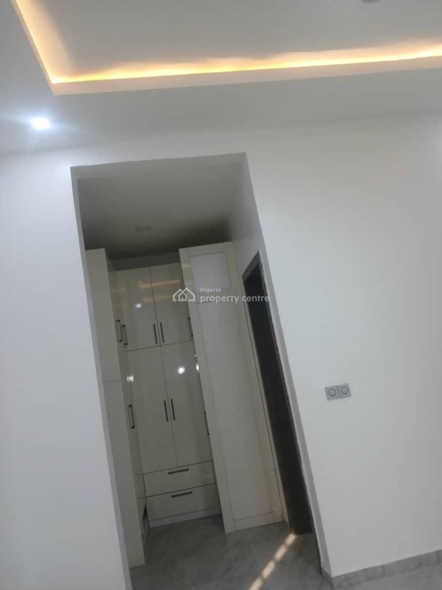 5 Bedroom Detached Duplex with Bq & Laundry Room, Osapa, Lekki, Lagos, Detached Duplex for Sale