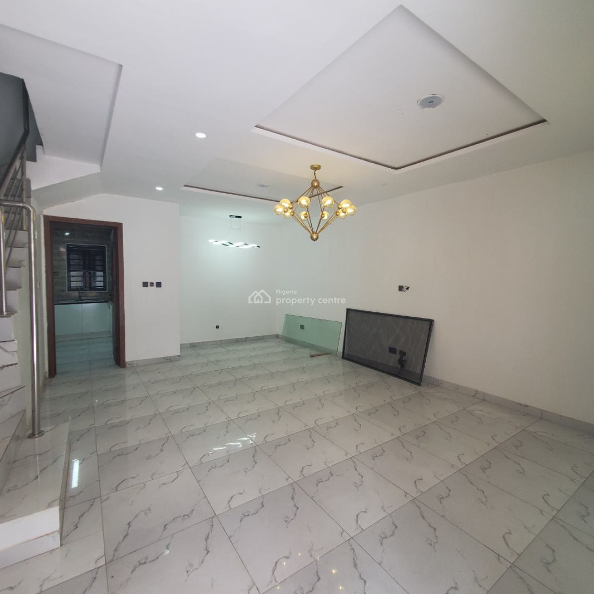 Lovely 4bedroom Terrace Duplex with  a Gym,bq,pool in a Secured Estate, Chevron, Lekki, Lagos, House for Sale