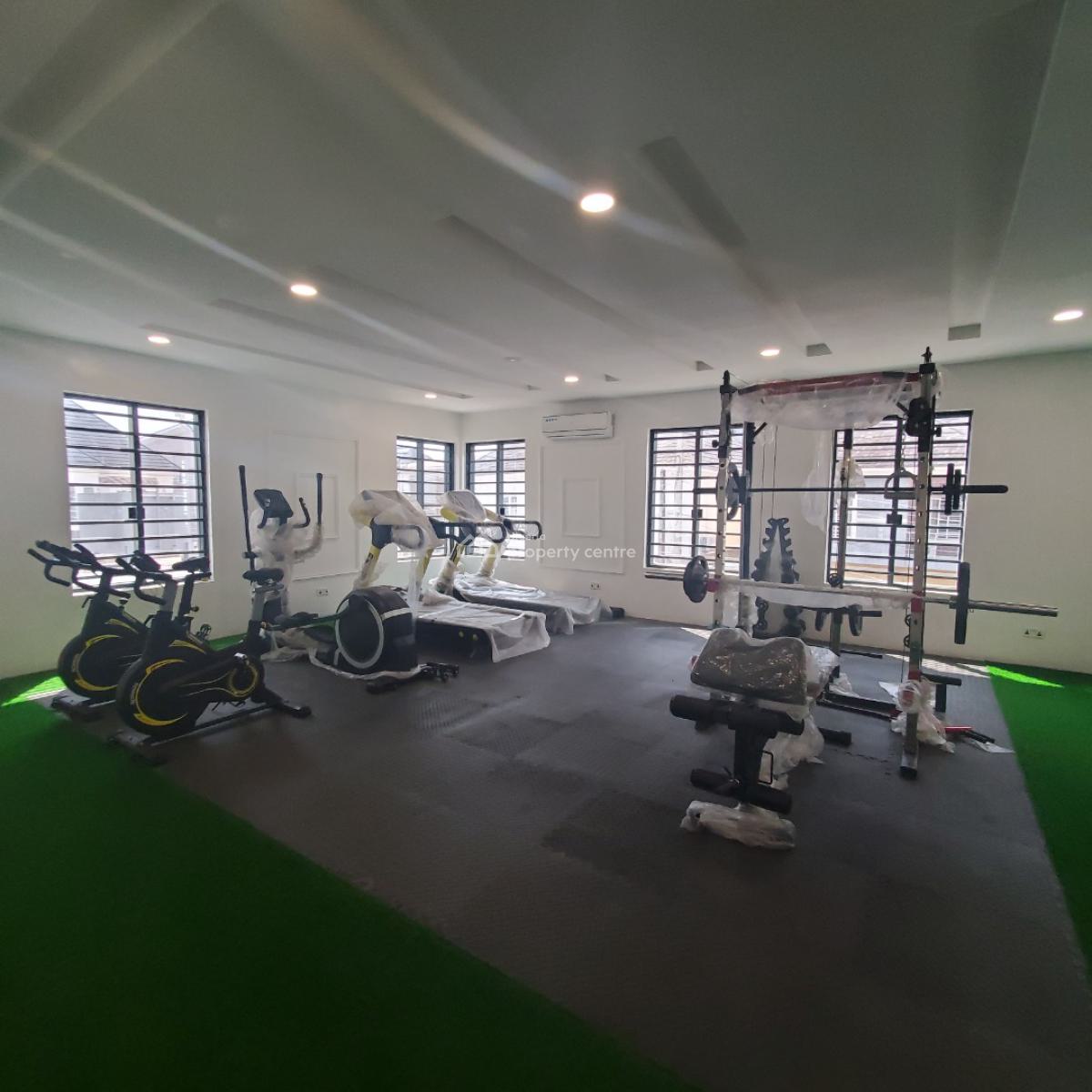 Lovely 4bedroom Terrace Duplex with  a Gym,bq,pool in a Secured Estate, Chevron, Lekki, Lagos, House for Sale