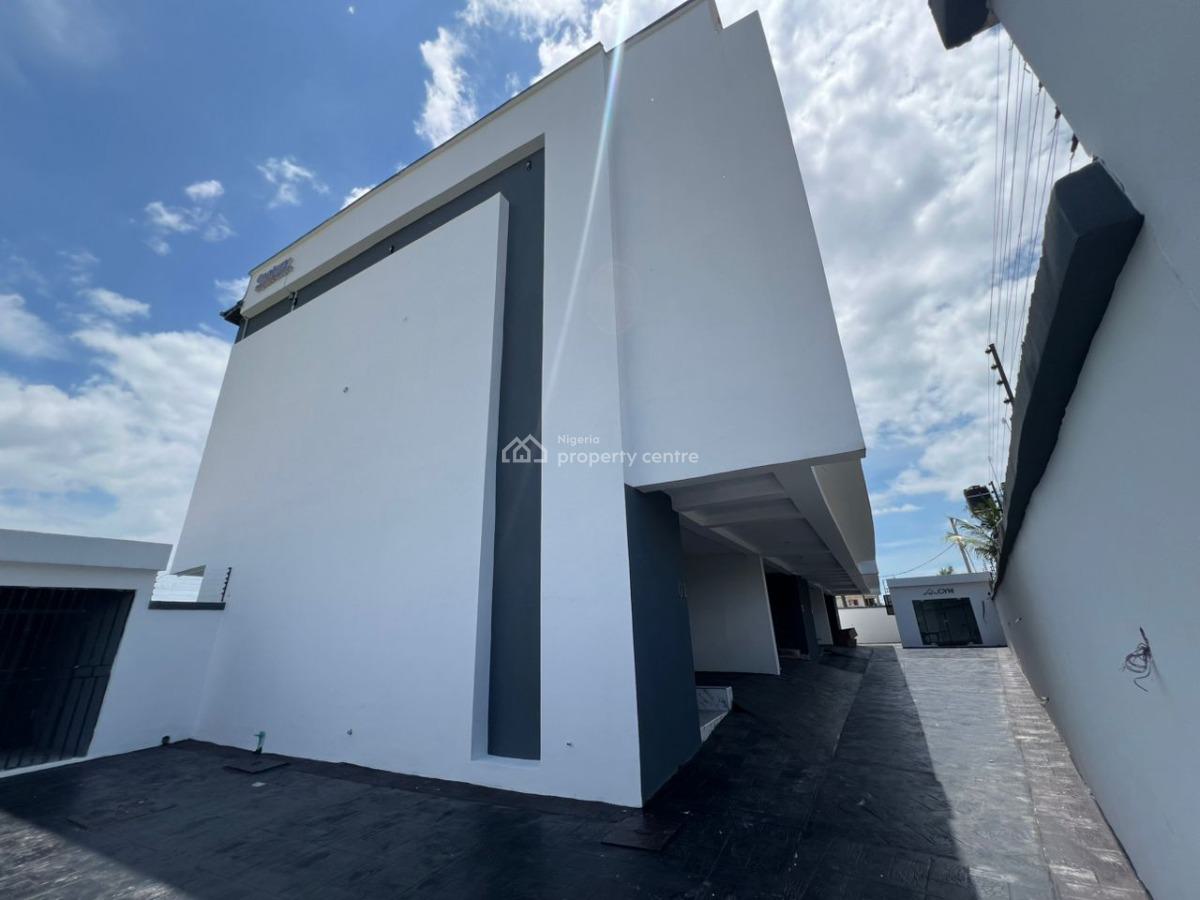 Luxury 5 Bedroom Terrace Duplex with Solar Power and Gym, Lakowe, Ibeju Lekki, Lagos, House for Sale