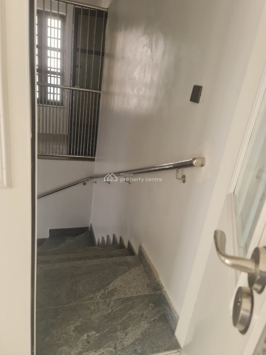 Luxury Smart Spacious 3 Bedroom Apartment, By Aco Bridge, Lugbe District, Abuja, Flat / Apartment for Rent