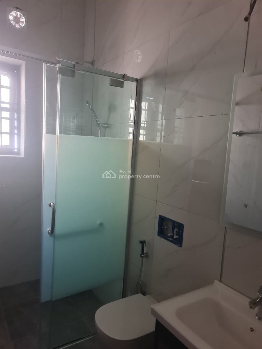 Luxury Smart Spacious 3 Bedroom Apartment, By Aco Bridge, Lugbe District, Abuja, Flat / Apartment for Rent